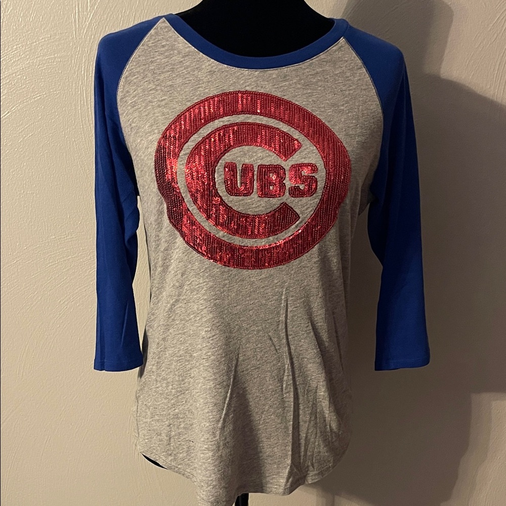 RARE Victoria’s Secret PINK Chicago Cubs Sequin Raglan Tee Gray/Blue Size Small
